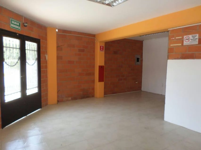 Comercial (Galpon - Deposito) en Venta en Centro, Aragua - 9