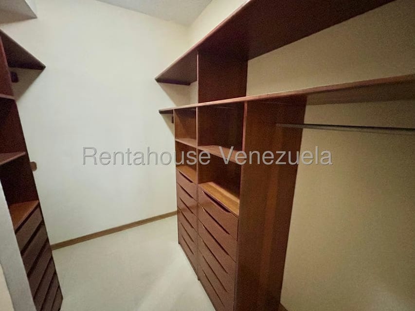 Apartamento (1 Nivel) en Venta en Del Este, Lara - 20