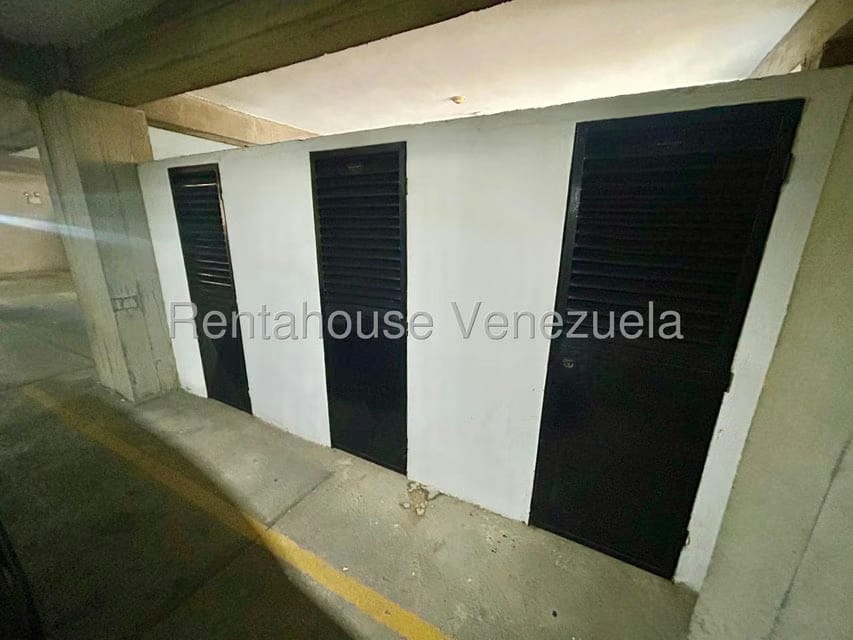 Apartamento (1 Nivel) en Venta en Del Este, Lara - 27