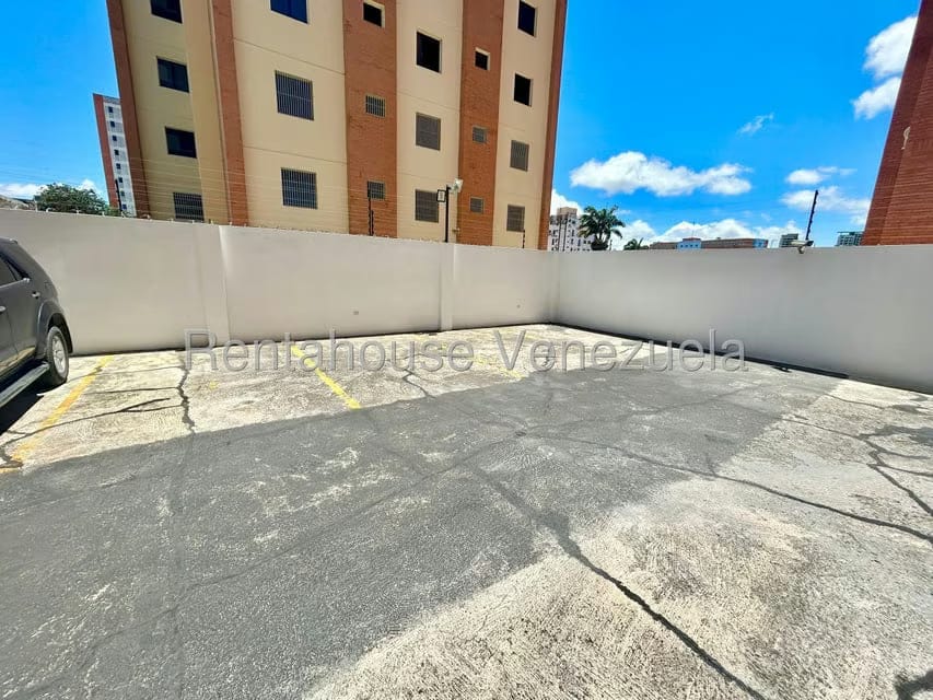 Apartamento (1 Nivel) en Venta en Del Este, Lara - 30