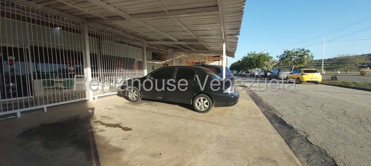 Comercial (Local Comercial) en Venta en Playa Moreno, Nueva Esparta - 4