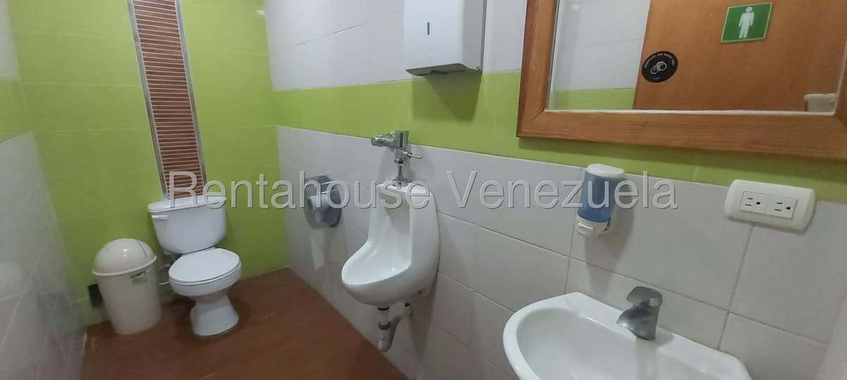 Comercial (Local Comercial) en Venta en Playa Moreno, Nueva Esparta - 9