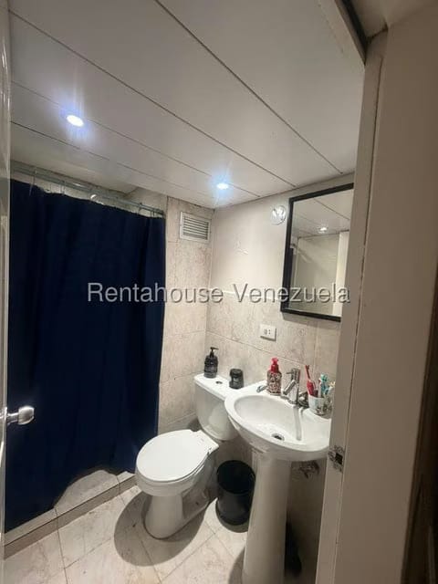 Apartamento (1 Nivel) en Venta en Sabanamar, Nueva Esparta - 11