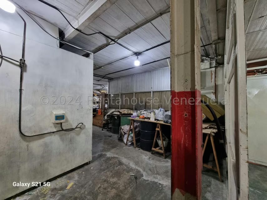 Comercial (Local Comercial) en Venta en Los Rosales, Distrito Metropolitano - 19