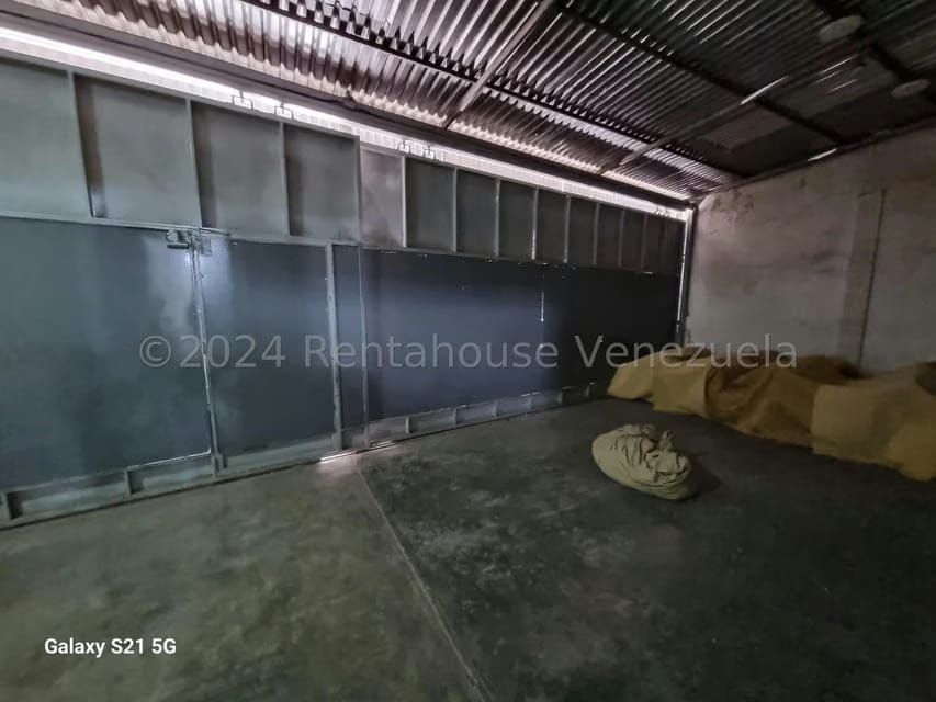 Comercial (Local Comercial) en Venta en Los Rosales, Distrito Metropolitano - 3