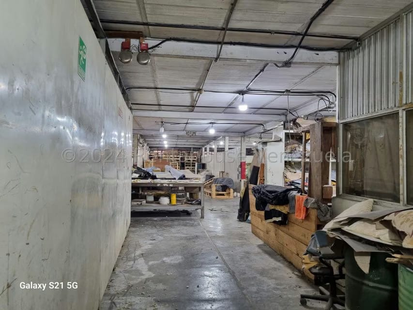 Comercial (Local Comercial) en Venta en Los Rosales, Distrito Metropolitano - 21