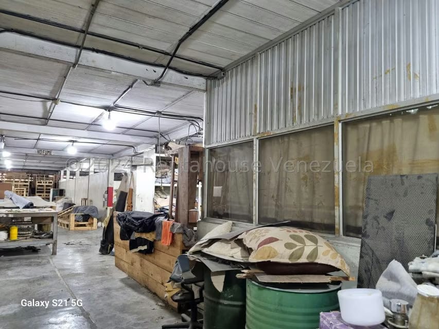 Comercial (Local Comercial) en Venta en Los Rosales, Distrito Metropolitano - 22