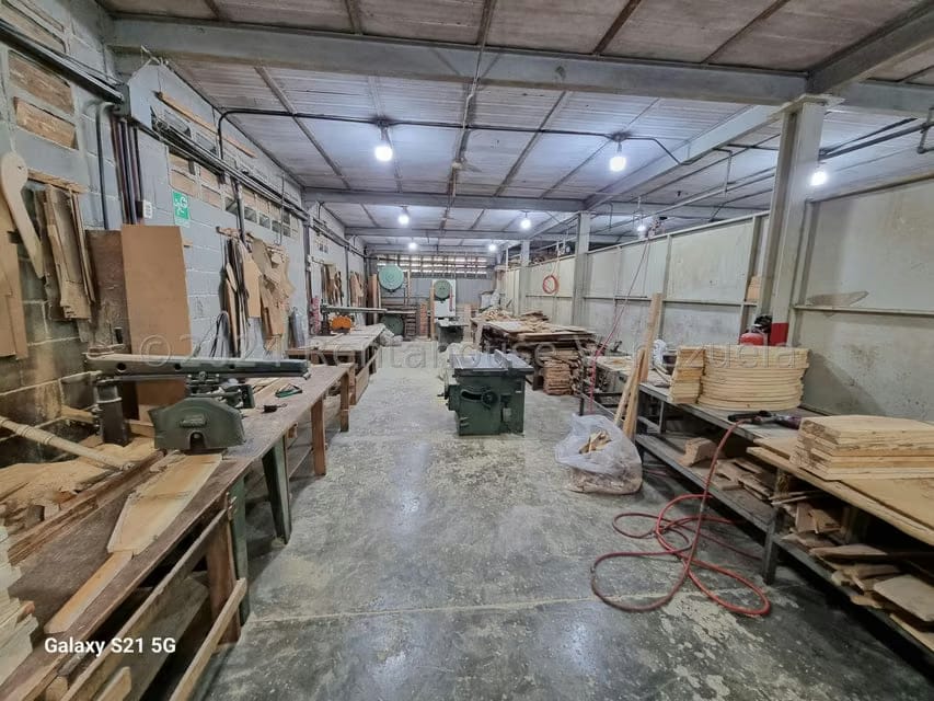 Comercial (Local Comercial) en Venta en Los Rosales, Distrito Metropolitano - 25