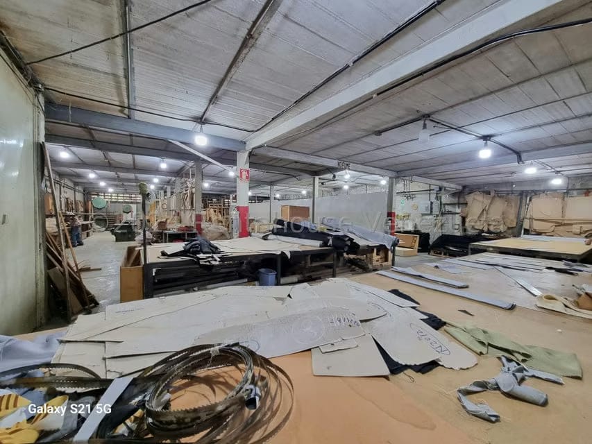 Comercial (Local Comercial) en Venta en Los Rosales, Distrito Metropolitano - 43