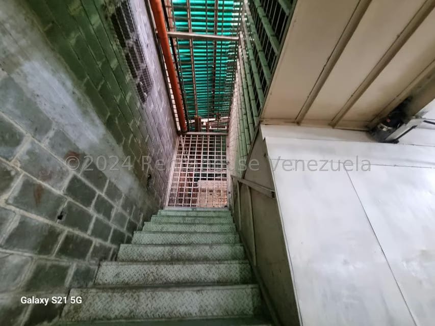 Comercial (Local Comercial) en Venta en Los Rosales, Distrito Metropolitano - 48