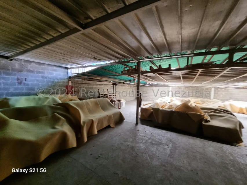 Comercial (Local Comercial) en Venta en Los Rosales, Distrito Metropolitano - 52
