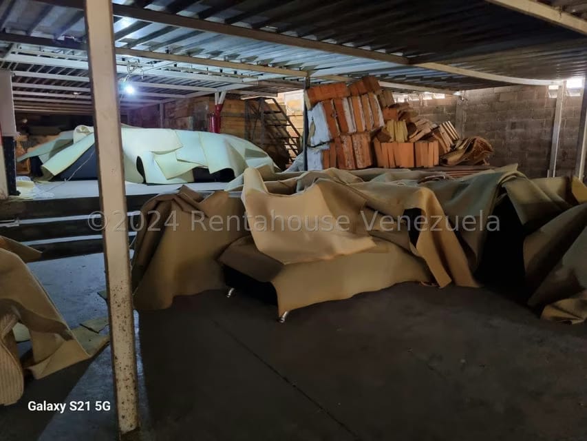 Comercial (Local Comercial) en Venta en Los Rosales, Distrito Metropolitano - 64