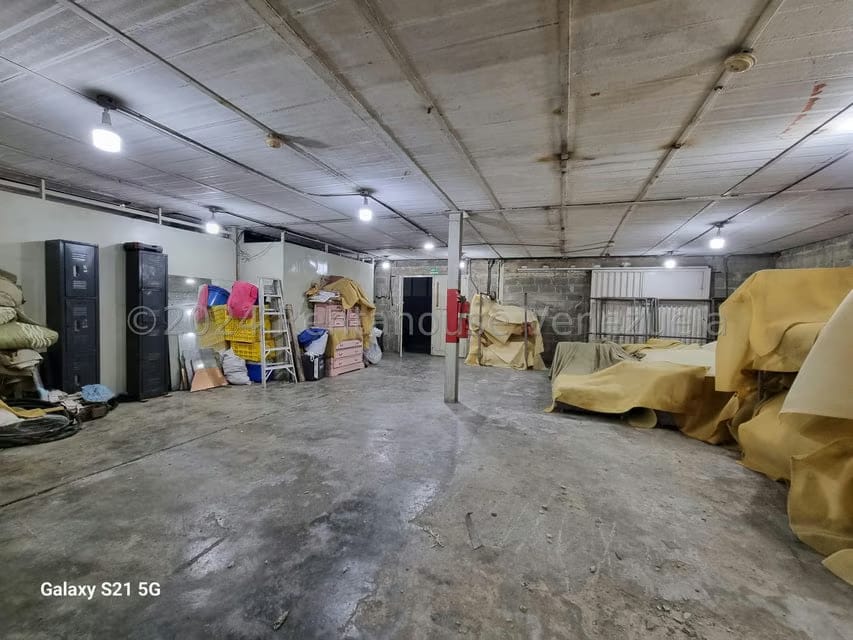 Comercial (Local Comercial) en Venta en Los Rosales, Distrito Metropolitano - 8