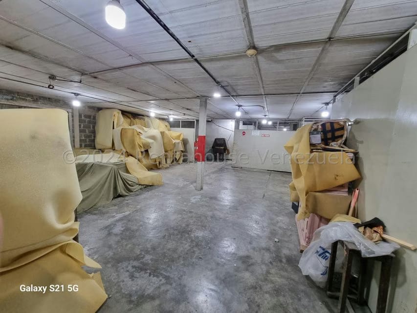 Comercial (Local Comercial) en Venta en Los Rosales, Distrito Metropolitano - 9