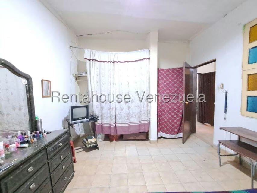Casa (1 Nivel) en Venta en Parroquia Catedral, Lara - 29