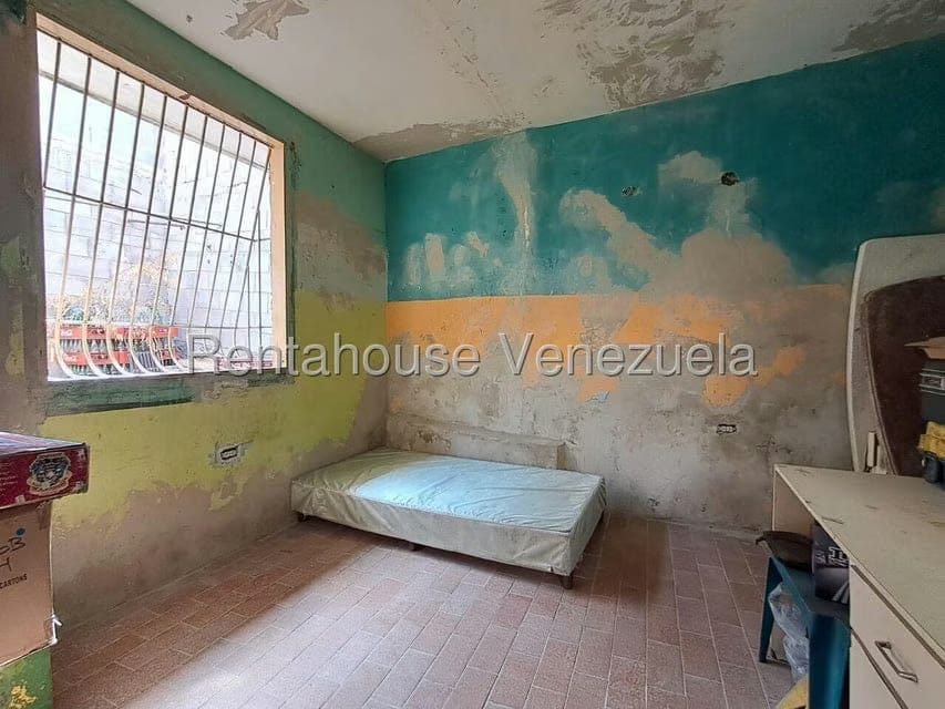 Casa (1 Nivel) en Venta en Parroquia Catedral, Lara - 33