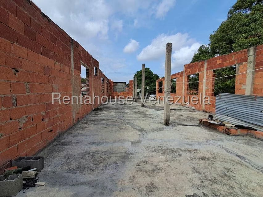 Casa (1 Nivel) en Venta en Parroquia Catedral, Lara - 41