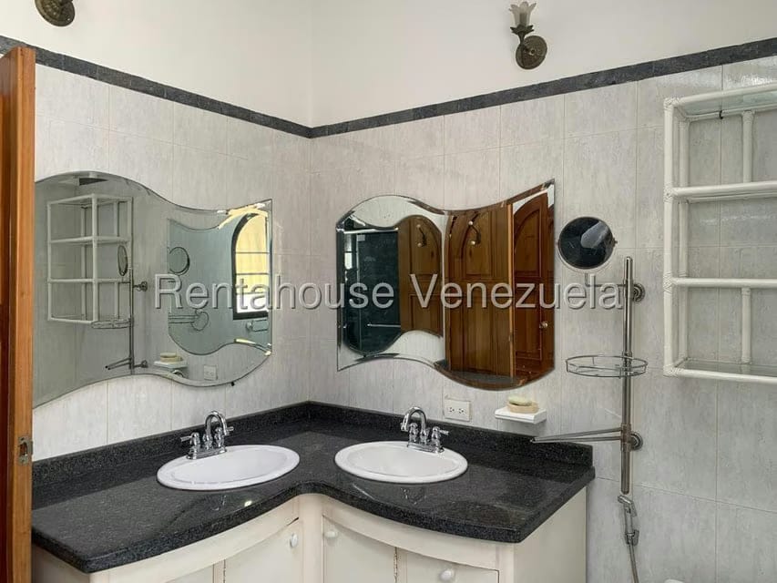 Casa (1 Nivel) en Venta en Los Naranjos del Cafetal, Distrito Metropolitano - 22