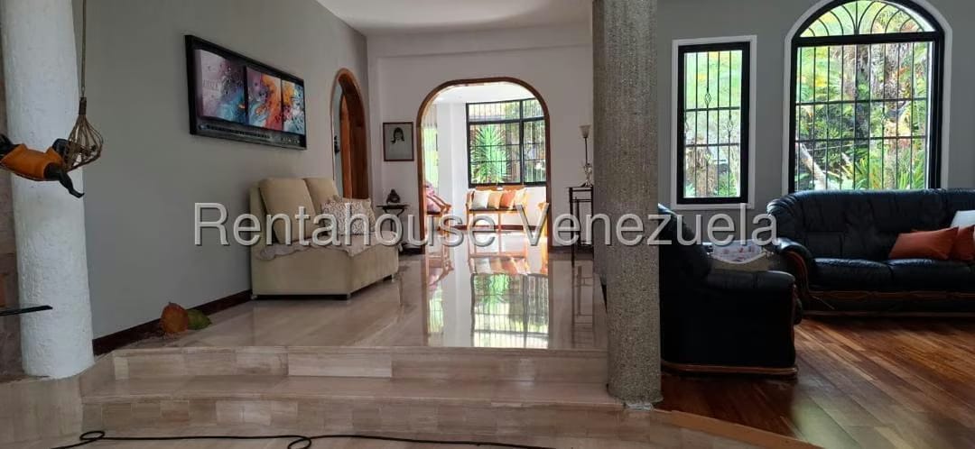 Casa (1 Nivel) en Venta en Los Naranjos del Cafetal, Distrito Metropolitano - 4