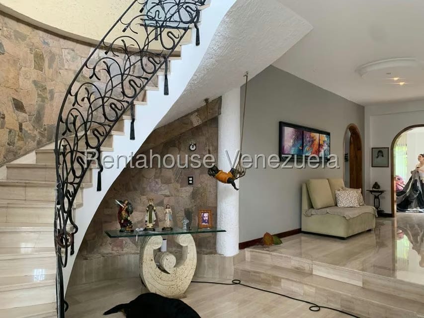 Casa (1 Nivel) en Venta en Los Naranjos del Cafetal, Distrito Metropolitano - 9