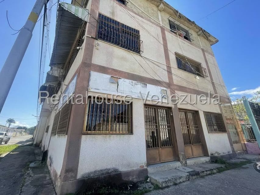 Comercial (Local Comercial) en Venta en Centro, Aragua - 13