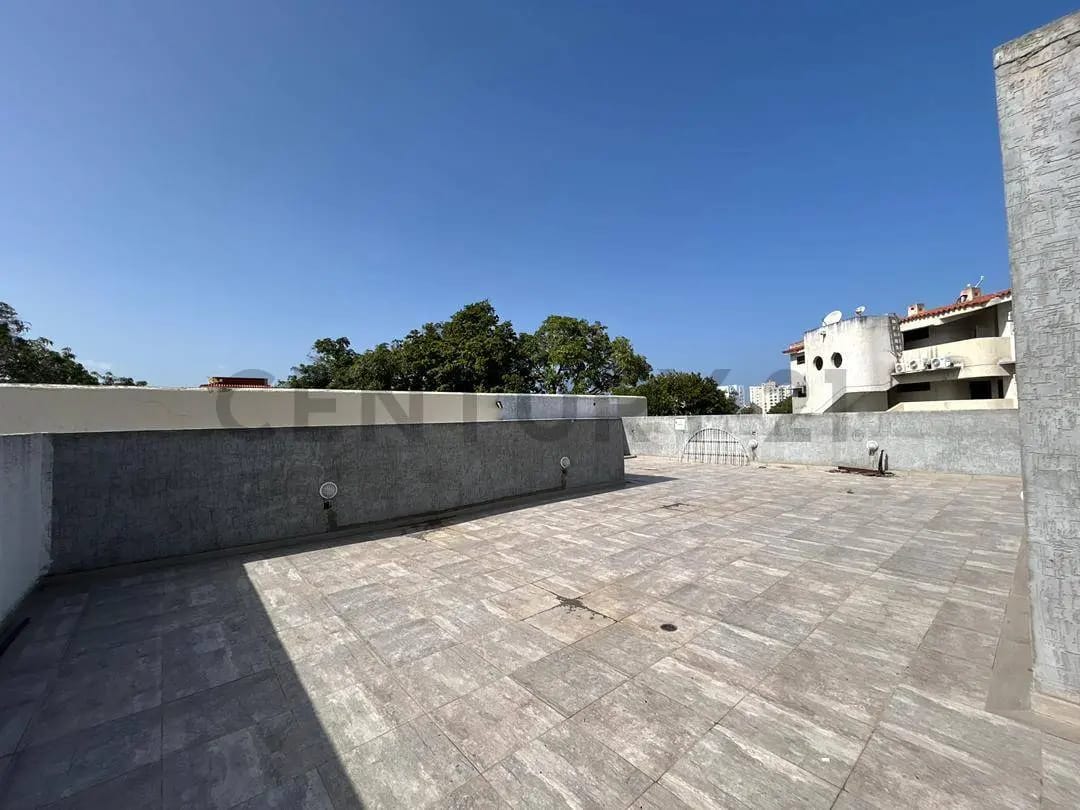 Venta de Casa en la Urb Costa Azul, Isla de Margarita - 12