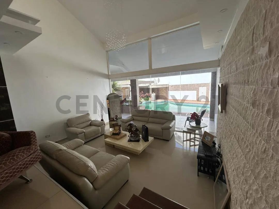Venta de Casa en la Urb Costa Azul, Isla de Margarita - 5