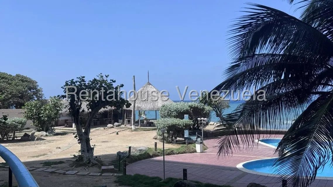 Apartamento (1 Nivel) en Venta en Playa Grande, Vargas - 17