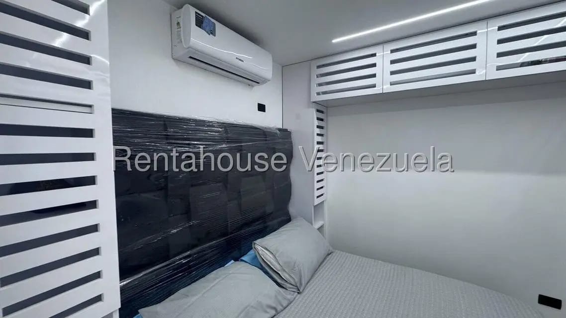 Apartamento (1 Nivel) en Venta en Playa Grande, Vargas - 9