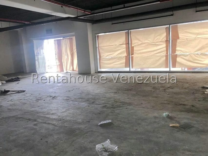 Comercial (Local Comercial) en Alquiler en La Castellana, Distrito Metropolitano - 8