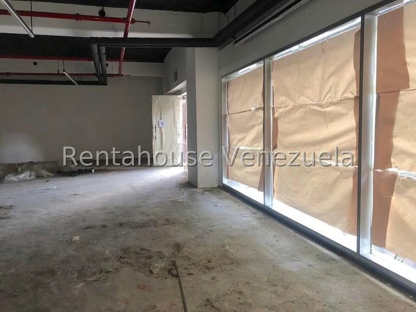 Comercial (Local Comercial) en Alquiler en La Castellana, Distrito Metropolitano - 9
