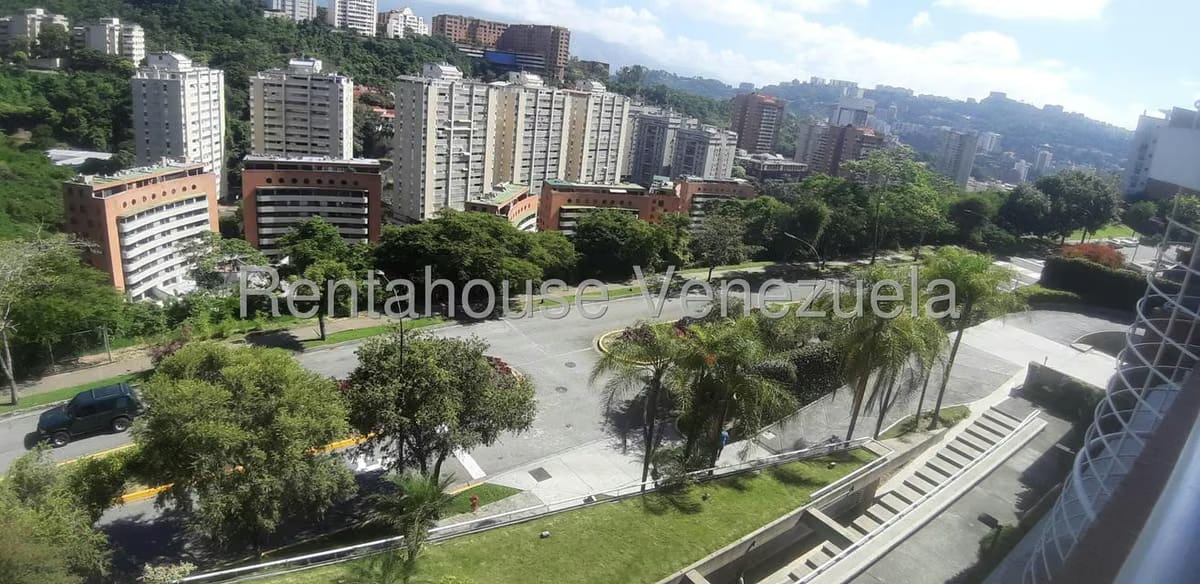Apartamento (1 Nivel) en Alquiler en Lomas de La Alameda, Distrito Metropolitano - 11