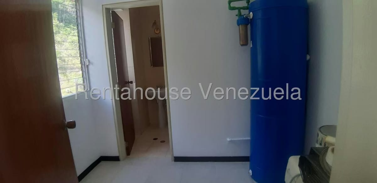 Apartamento (1 Nivel) en Alquiler en Lomas de La Alameda, Distrito Metropolitano - 23