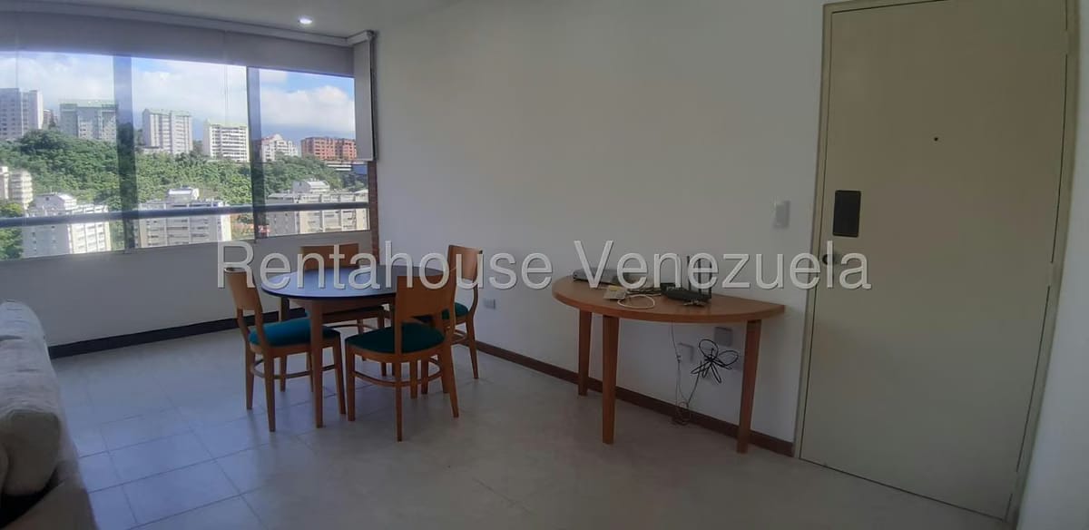 Apartamento (1 Nivel) en Alquiler en Lomas de La Alameda, Distrito Metropolitano - 5