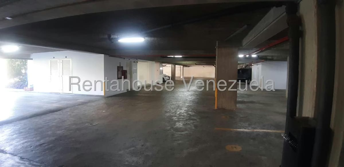 Apartamento (1 Nivel) en Alquiler en Lomas de La Alameda, Distrito Metropolitano - 53