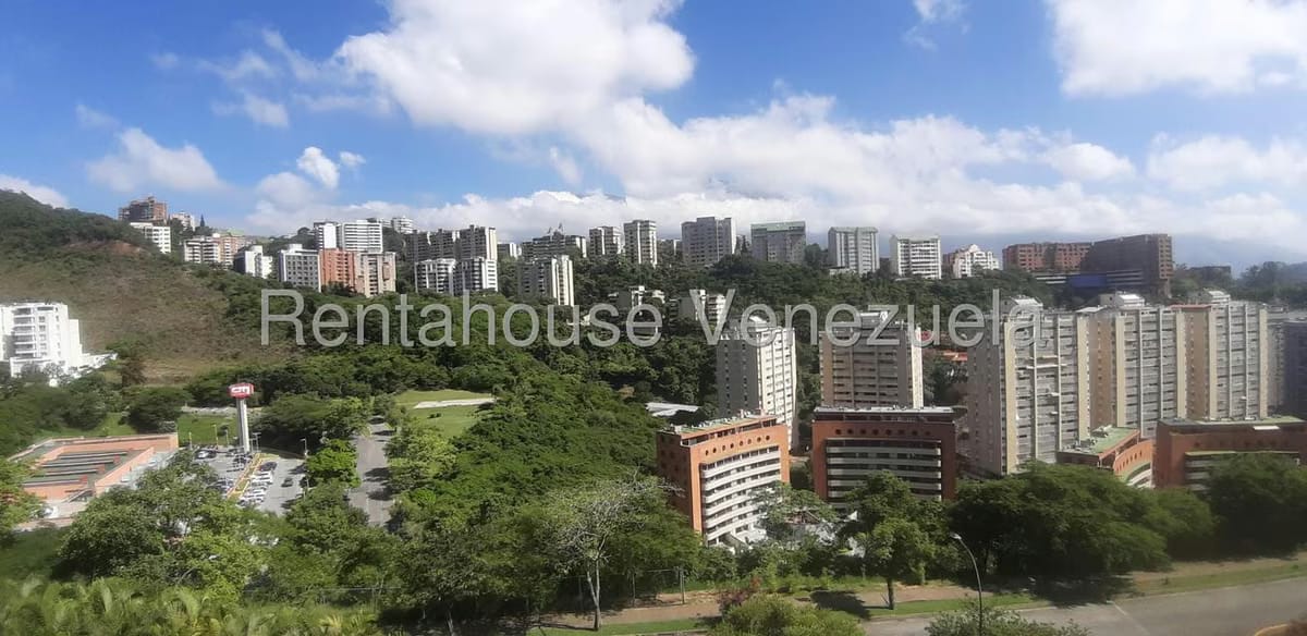 Apartamento (1 Nivel) en Alquiler en Lomas de La Alameda, Distrito Metropolitano - 10