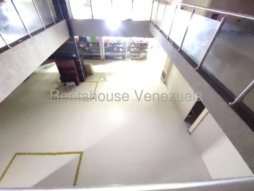 Comercial (Local Comercial) en Venta en Avenida 19 de Abril, Aragua - 3