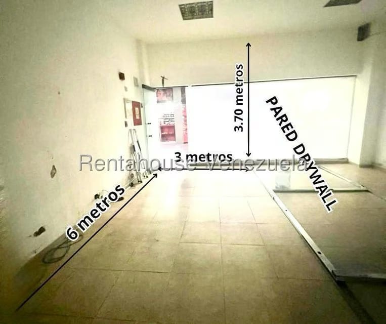 Comercial (Local Comercial) en Alquiler en Los Samanes, Distrito Metropolitano - 11