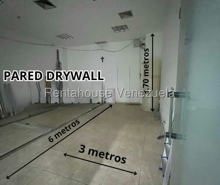 Comercial (Local Comercial) en Alquiler en Los Samanes, Distrito Metropolitano - 12