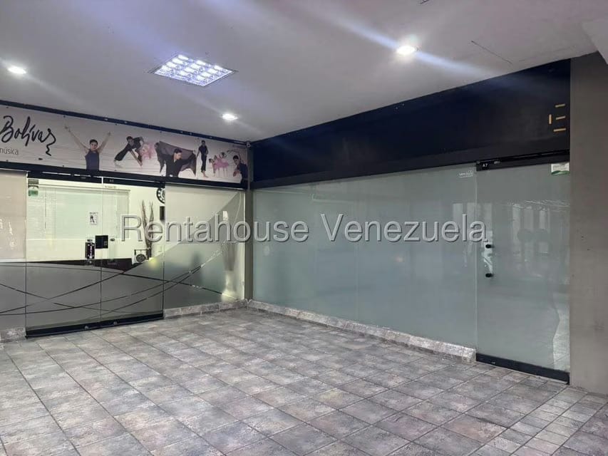 Comercial (Local Comercial) en Alquiler en Los Samanes, Distrito Metropolitano - 7