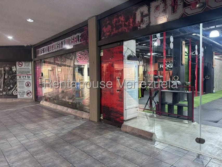 Comercial (Local Comercial) en Alquiler en Los Samanes, Distrito Metropolitano - 8