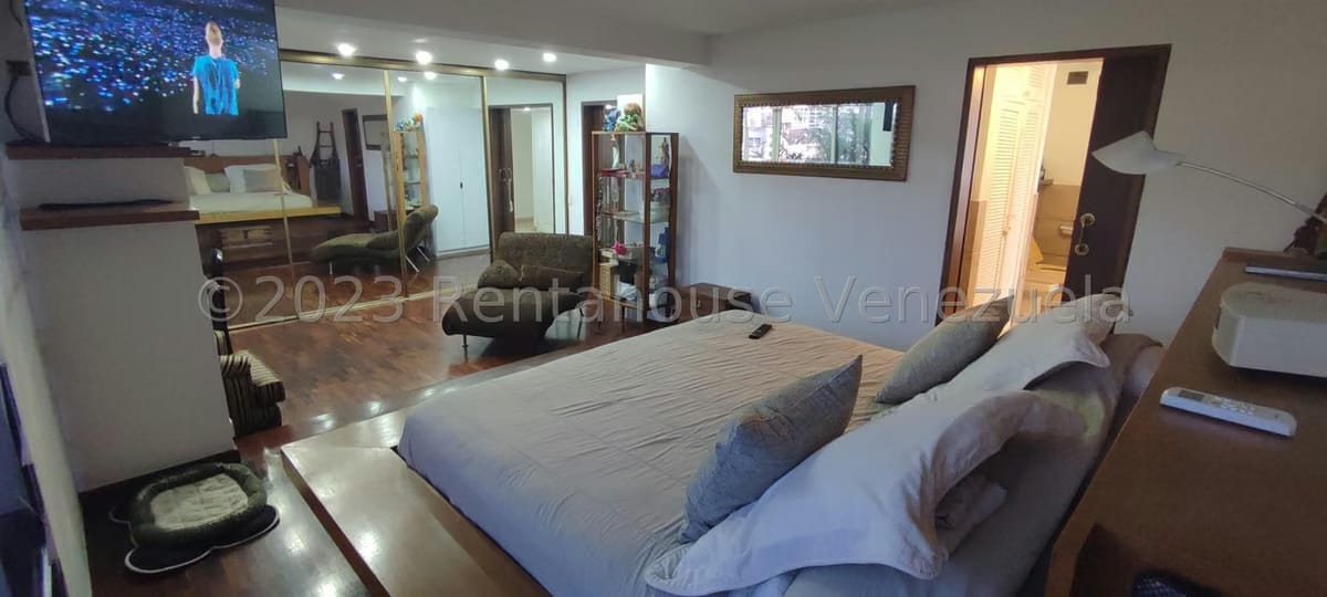 Apartamento (1 Nivel) en Venta en Las Mercedes, Distrito Metropolitano - 24