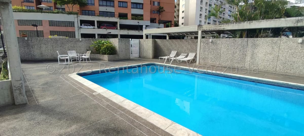 Apartamento (1 Nivel) en Venta en Las Mercedes, Distrito Metropolitano - 35