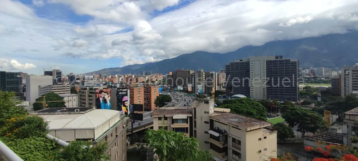 Apartamento (1 Nivel) en Venta en Las Mercedes, Distrito Metropolitano - 36
