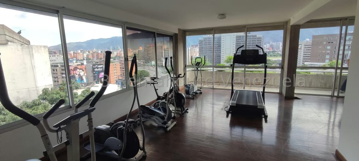 Apartamento (1 Nivel) en Venta en Las Mercedes, Distrito Metropolitano - 40