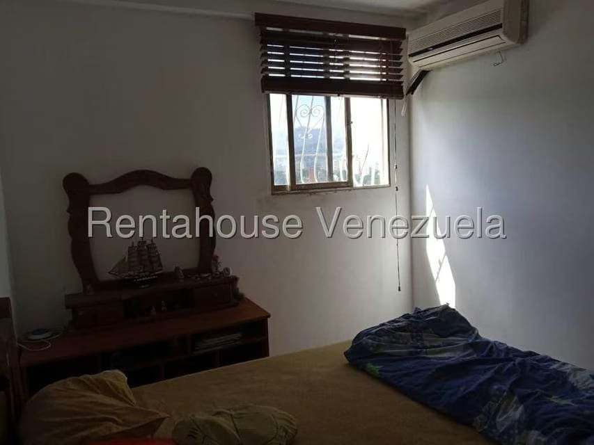 Apartamento (1 Nivel) en Venta en El Valle, Distrito Metropolitano - 14