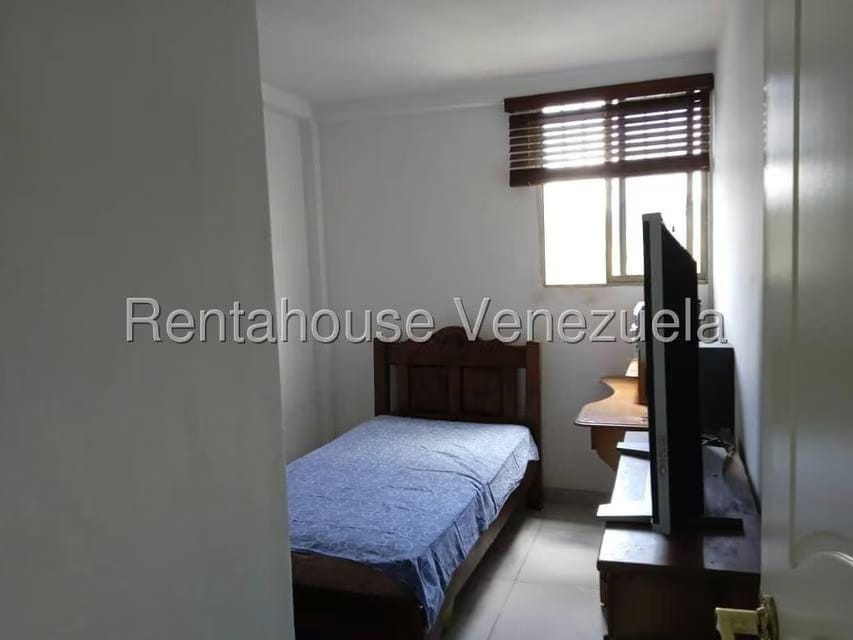 Apartamento (1 Nivel) en Venta en El Valle, Distrito Metropolitano - 15