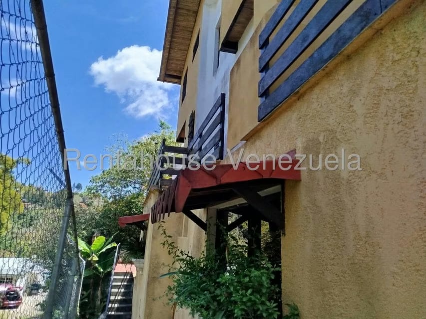 Casa (Multipes Niveles) en Venta en El Amarillo, Miranda - 16
