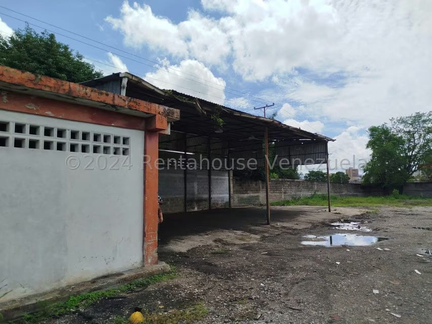 Terreno (Comercial) en Venta en Las Flores, Miranda - 2