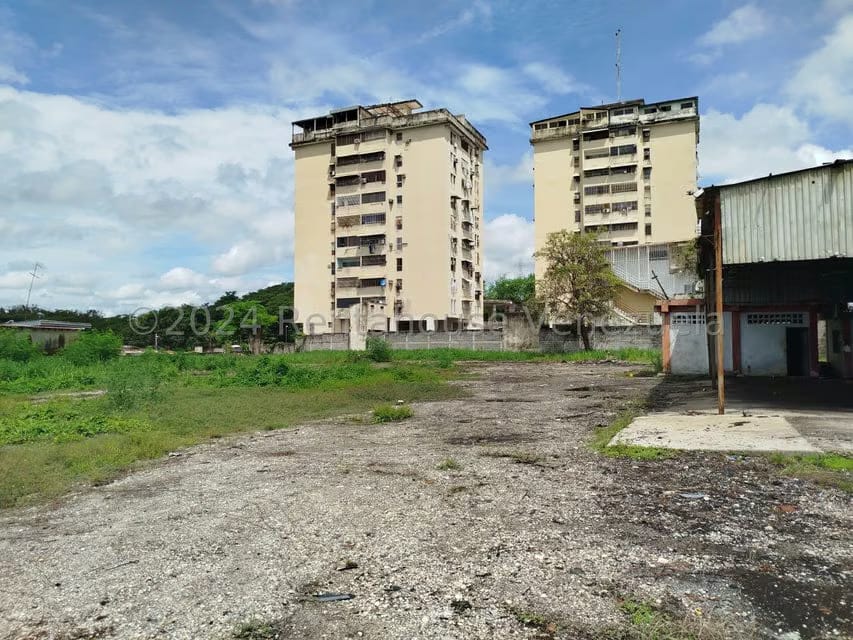 Terreno (Comercial) en Venta en Las Flores, Miranda - 7